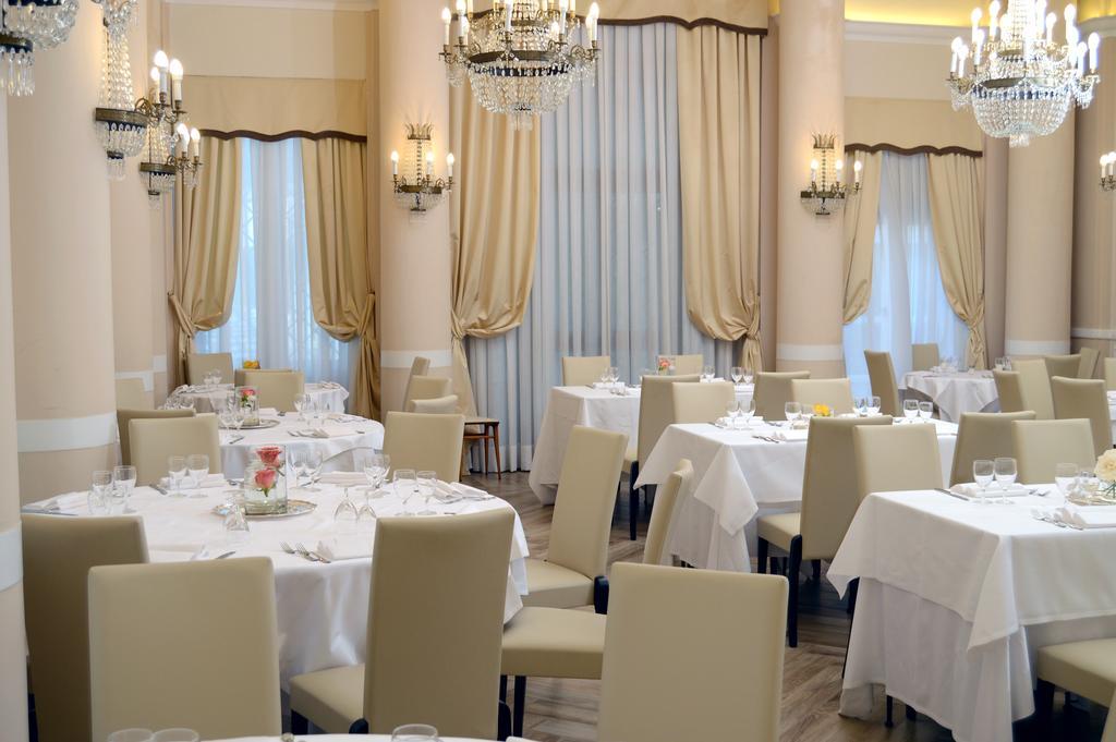Grand Hotel Vittoria Montecatini Terme Kültér fotó